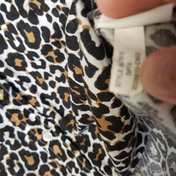 J Crew animal print linen blend slim button up shirt - Picture 5 of 9